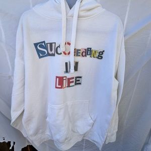 WHITE HOODIE (Used)